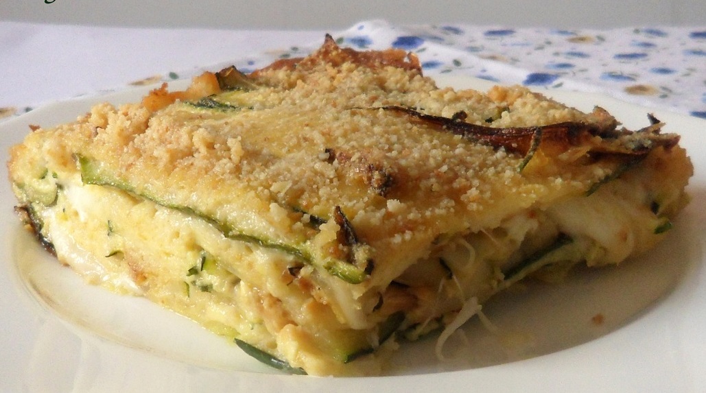 Parmigiana di zucchine in bianco Parmigiana di zucchine in bianco